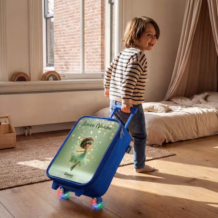 Kinderkoffer met naam - Blauw - Dansende fee in groen licht — 3