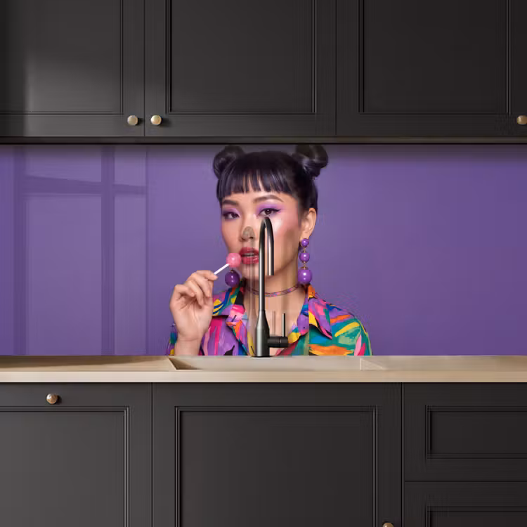 Keuken achterwand - Vrouw - Portret - Make-up - Paars - Levendig — 6