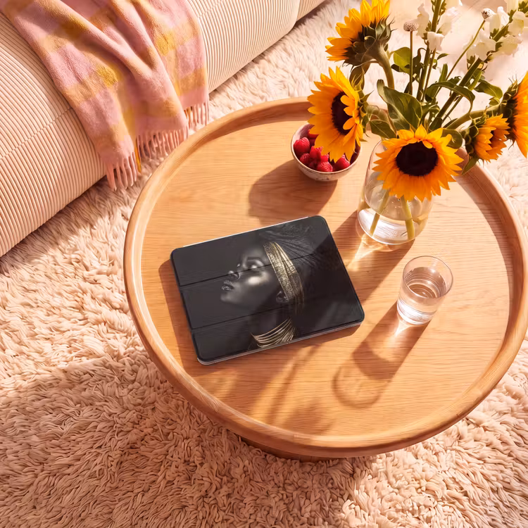 iPad hoes - Vrouw - Goud - Portret - Modern — 2