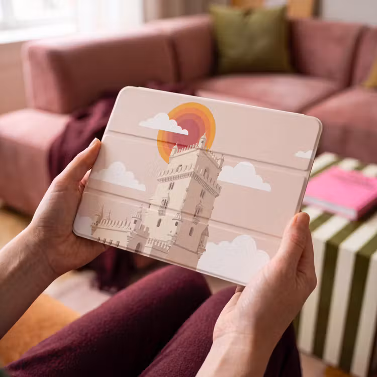 iPad hoes - Toren - Rivier - Architectuur - Modern - Oranje — 3
