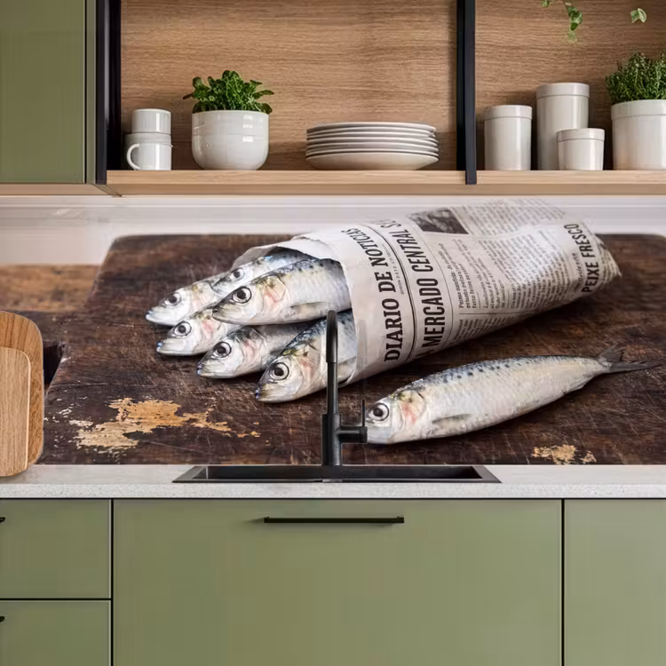 Keuken achterwand - Sardientje - krant - snijplank — 8