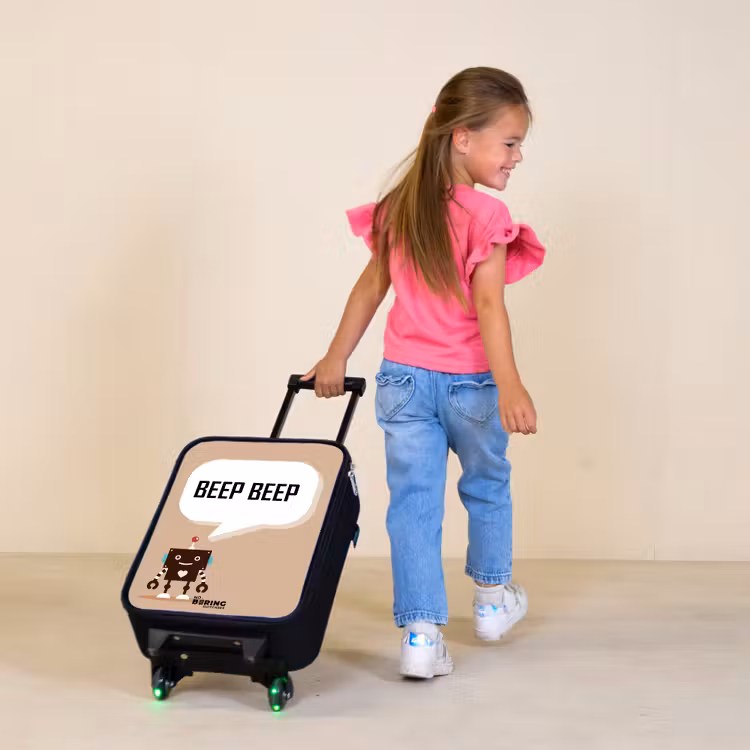 Kinderkoffer - Donkerbruine robot met een tekst — 2