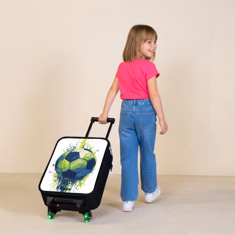 Kinderkoffers met naam - Voetbal - Verf - Groen - Blauw — 2