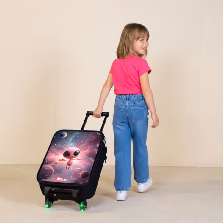 Kinderkoffer - Roze Alien in Sterrennevel — 2