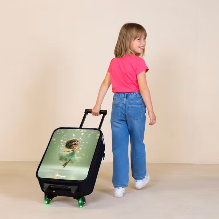 Kinderkoffers met naam - Dansende fee in groen licht — 2
