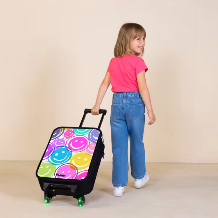Kinderkoffers met naam - Kleurrijke glimlachexplosie — 2