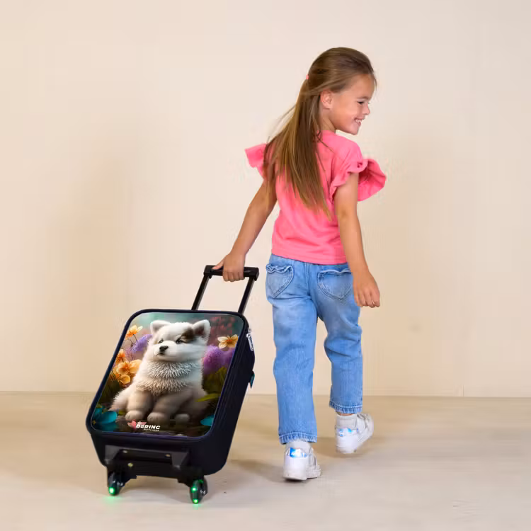 Kinderkoffer - Witte puppy in een bloemenweide — 2