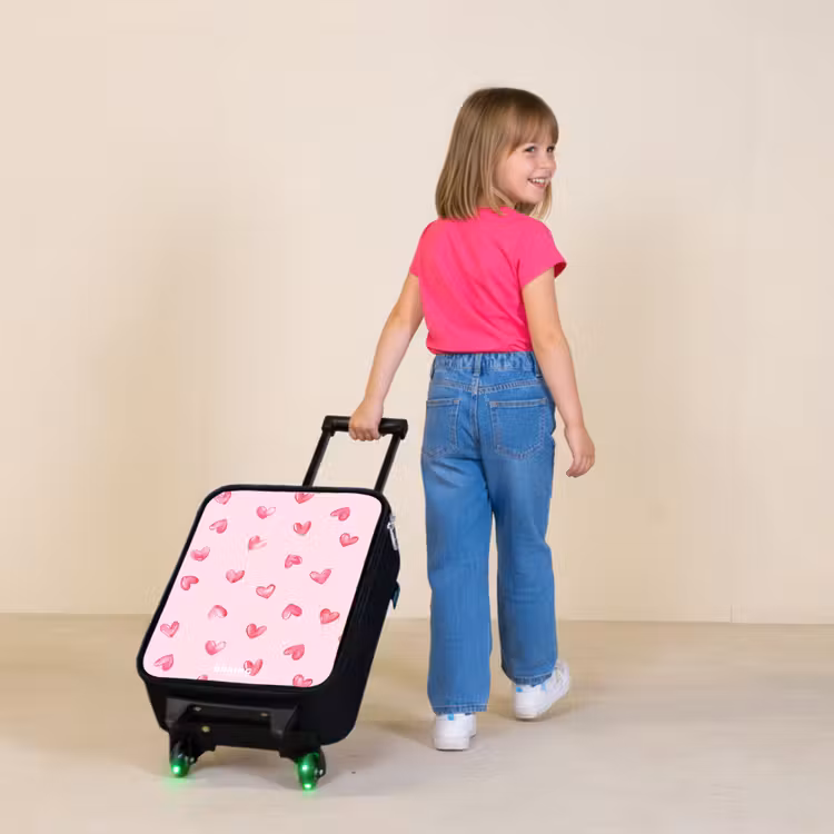 Kinderkoffers met naam - Roze hartjes — 2