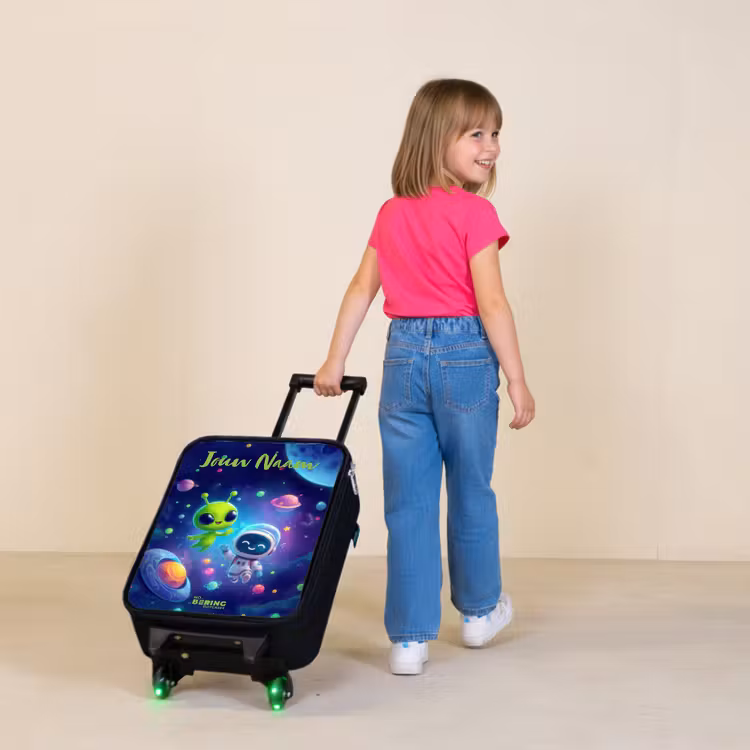 Kinderkoffers met naam - Vrolijke Ontmoeting in de Ruimte — 2