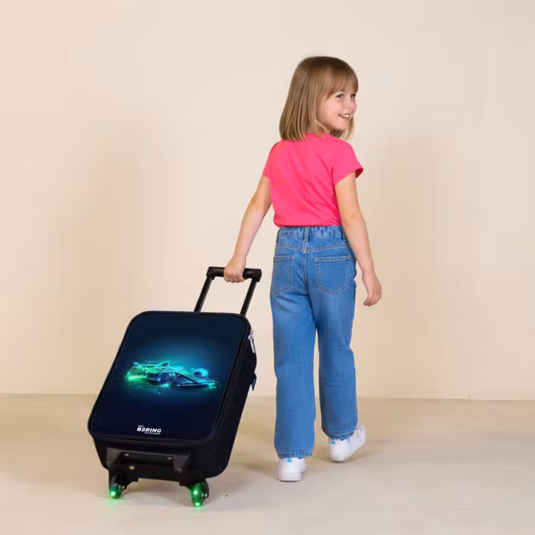 Kinderkoffer - Neon racewagen in digitale stijl — 2