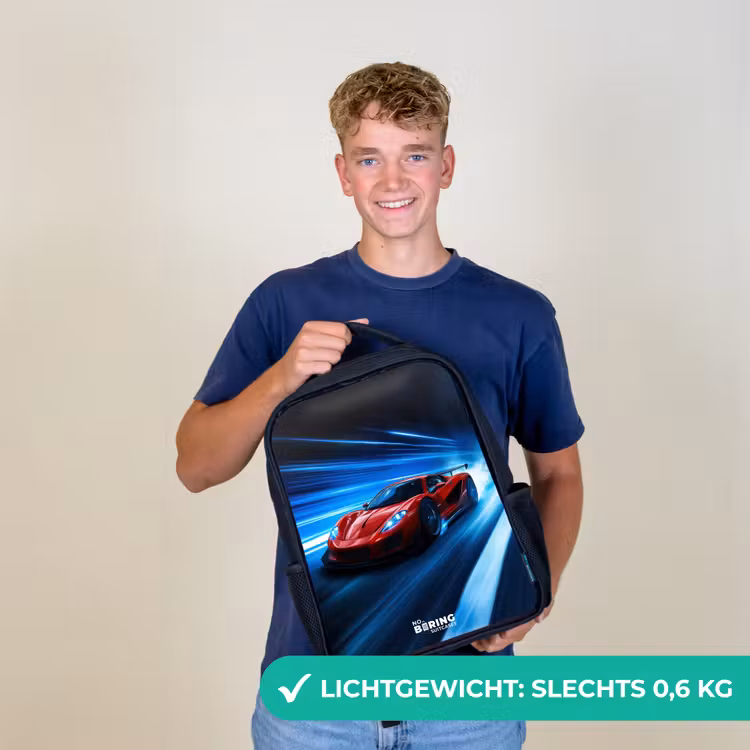 Kinderrugzak met naam - Zwart - Rode racewagen in digitale snelheidswereld — 2