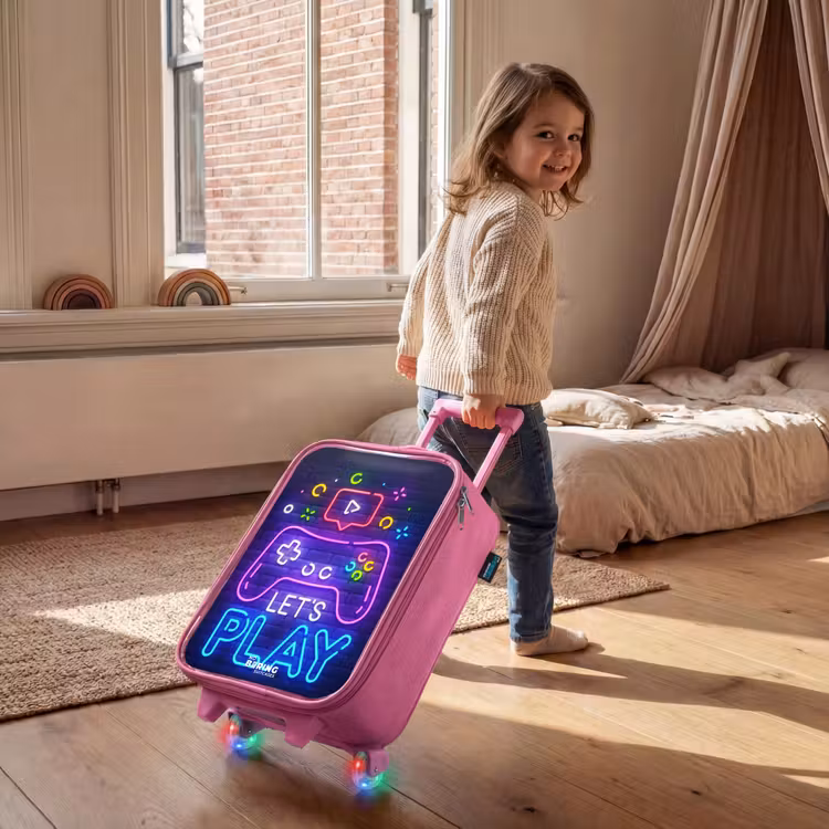Kinderkoffer - Roze - Neoncontroller tegen een bakstenen muur — 3