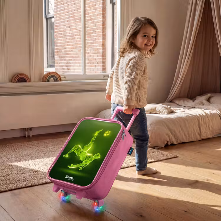 Kinderkoffer - Roze - Groene neon omhaal in actie — 3
