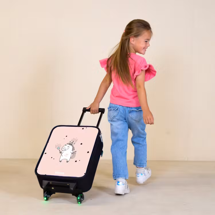 Kinderkoffer - Getekende eenhoorn met toverstaf — 2