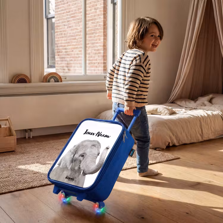 Kinderkoffer met naam - Blauw - Oscar Olifant — 3