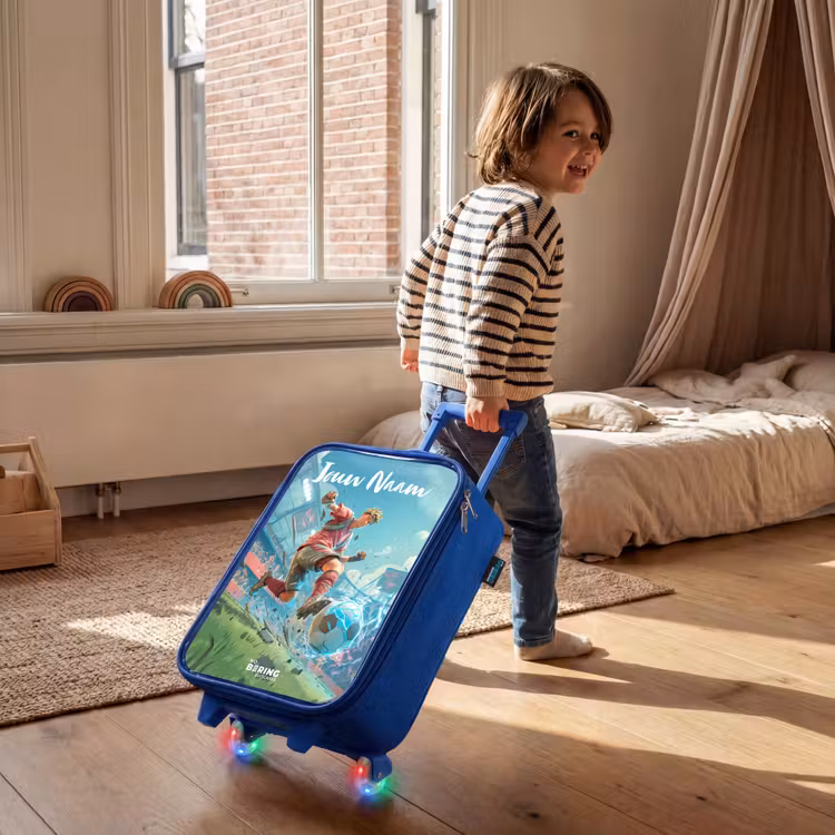 Kinderkoffer met naam - Blauw - Stadion - Voetballer - Bal - Elektrisch — 3