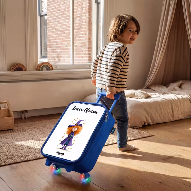 Kinderkoffer met naam - Blauw - Sterrenmagie met krullen — 3