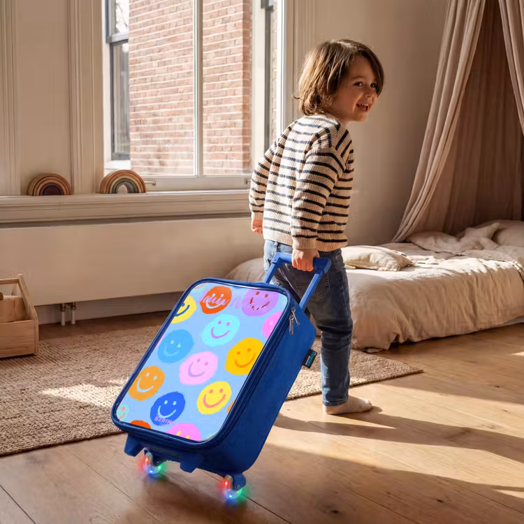 Kinderkoffer met naam - Blauw - Vrolijk patroon van smileys — 3
