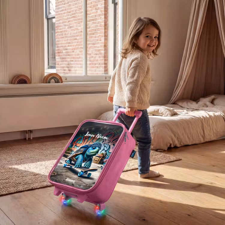 Kinderkoffer met naam - Roze - Skater schildpad — 3