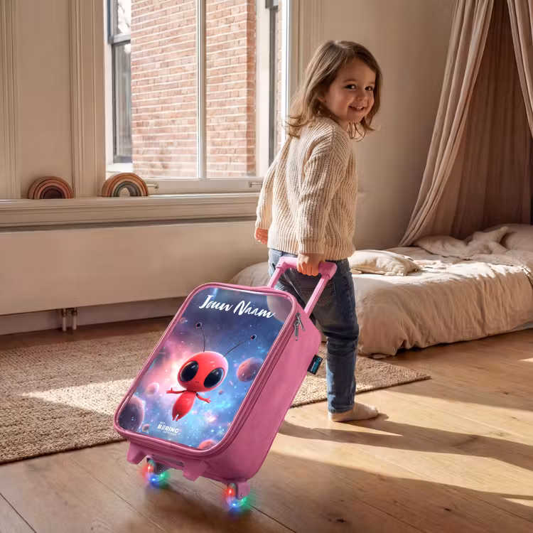 Kinderkoffer met naam - Roze - Rood Ruimtewezen in Kosmische Dans — 3
