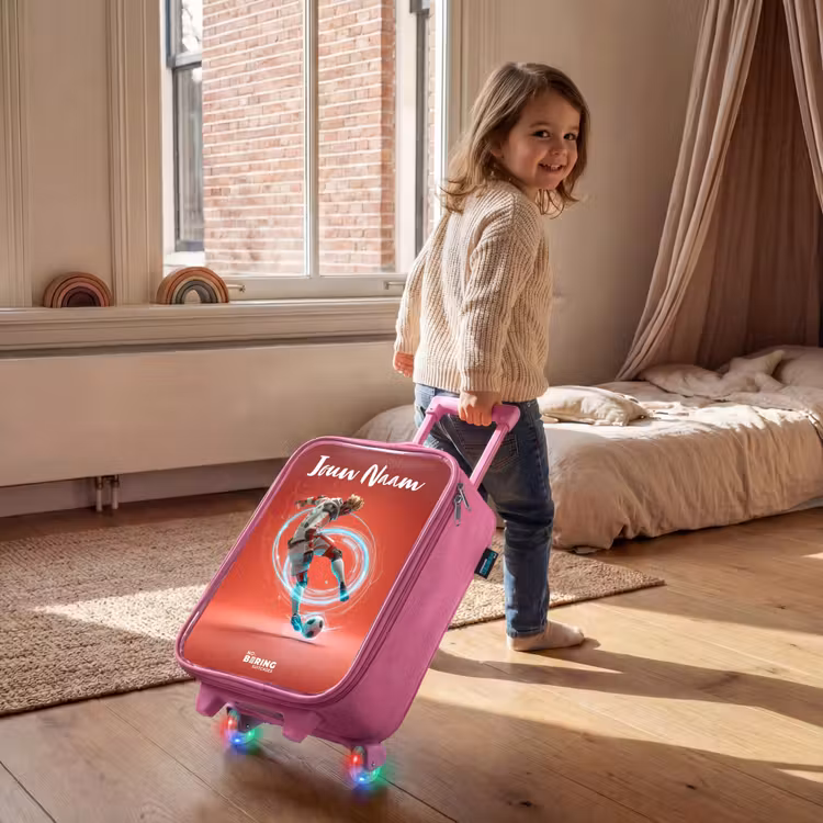 Kinderkoffer met naam - Roze - Voetballer - Bal - Lichtcirkel - Rood — 3