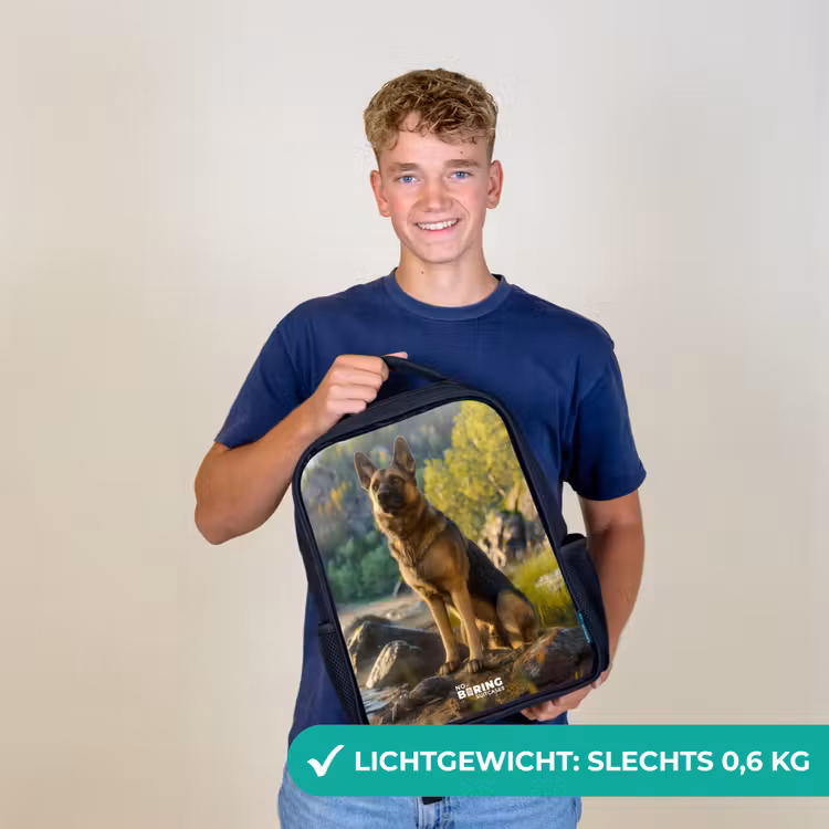 Kinderrugzak - Zwart - Wakende herdershond op de rotsen — 2