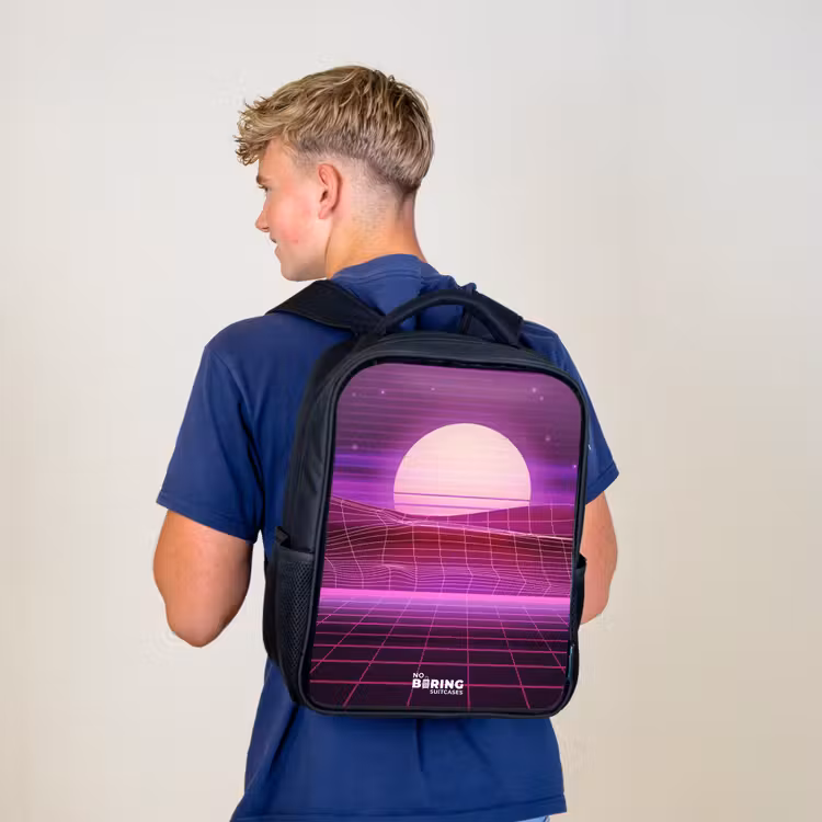 Kinderrugzak met naam - Zwart - Rasterlandschap met zon — 6