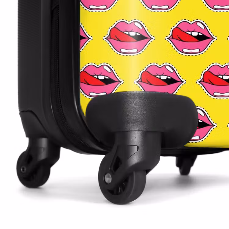 Koffer - Patronen - Lippen op gele achtergrond — 6