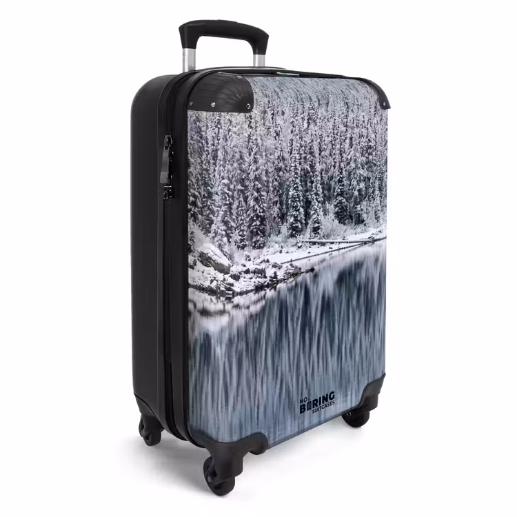Koffer - Bos - Reflectie - Meer - Winter - Serene — 4