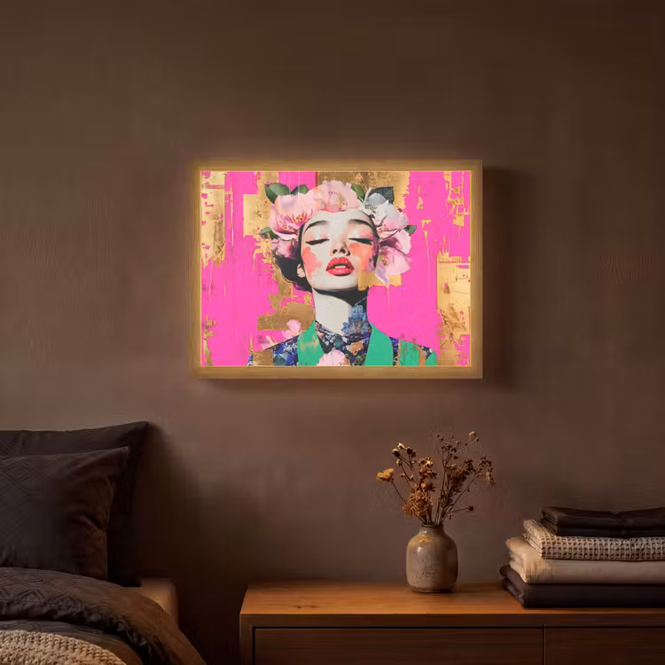 Lightbox - Wandlamp - Bloemenkroon - Goud - Vrouw - Portret — 3