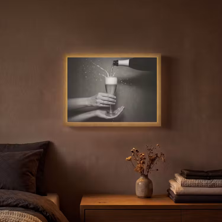 Lightbox - Wandlamp - Champagnefles - Glas - Minimalistisch - Spetters — 3