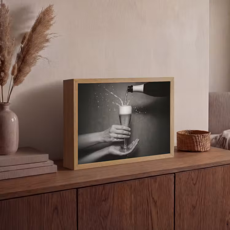 Lightbox - Wandlamp - Champagnefles - Glas - Minimalistisch - Spetters — 4