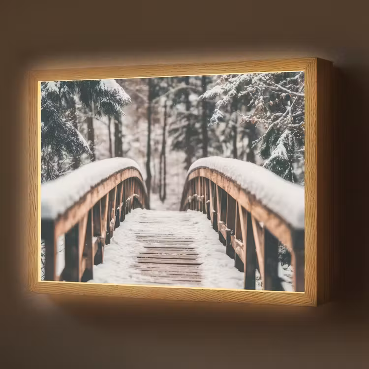 Lightbox - Wandlamp - Brug - Winterlandschap - Bos - Natuur - Sneeuw — 1