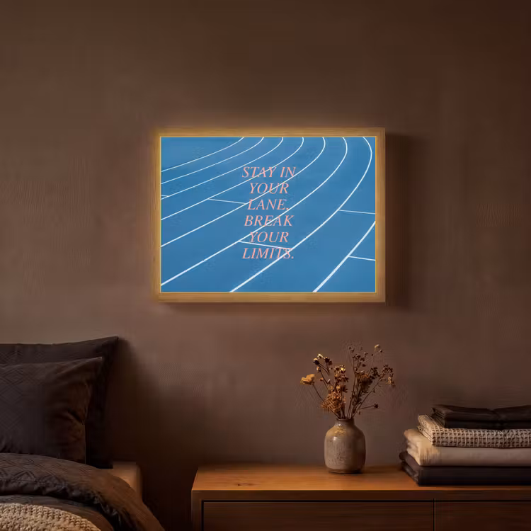 Lightbox - Wandlamp - Atletiekbaan - Blauw - Tekst -Roze — 3