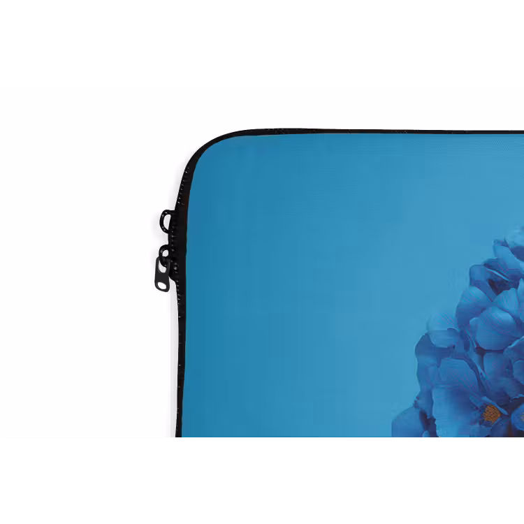 Laptophoes - Vrouw - Bloem - Blauw - Modern - Bril - Portret — 6