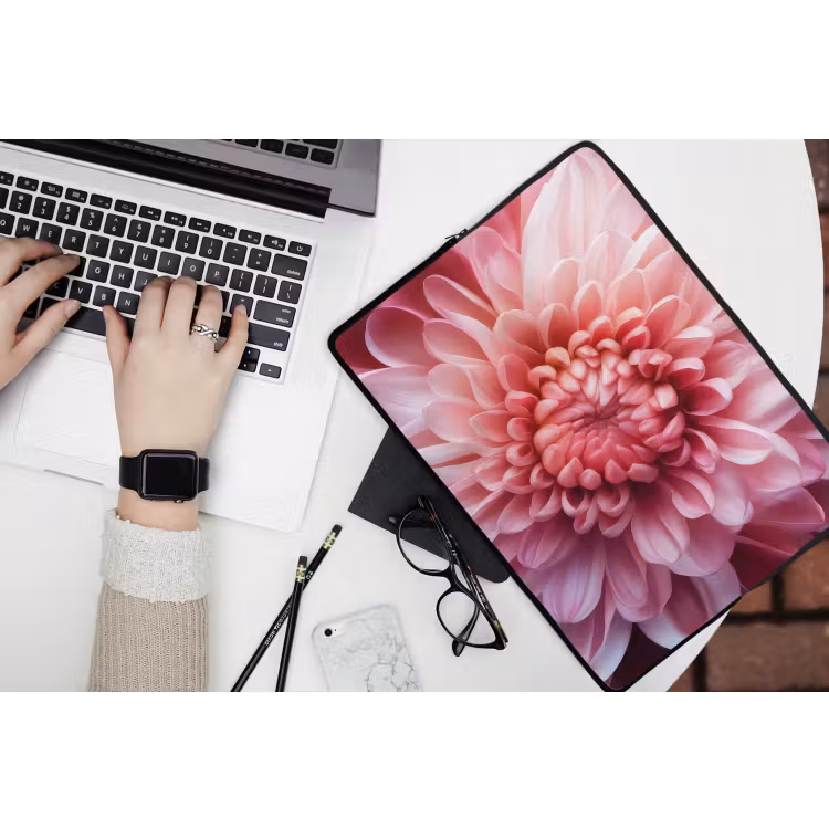 Laptophoes - Dahlia - Bloem - Close up - Roze — 3