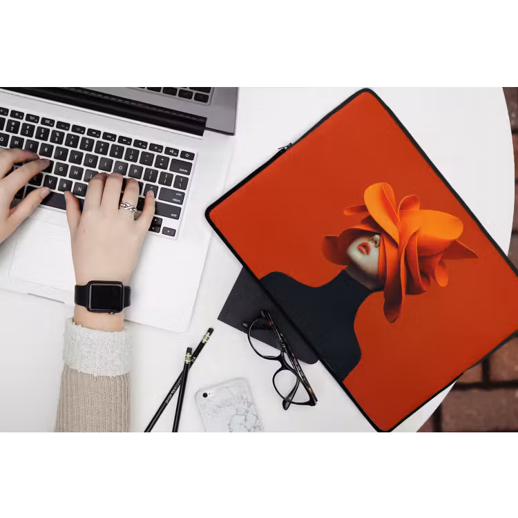 Laptophoes - Oranje - Hoed - Vrouw — 3