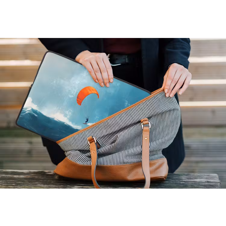 Laptophoes - Kitesurfer - Oranje - Zee - Lucht — 4