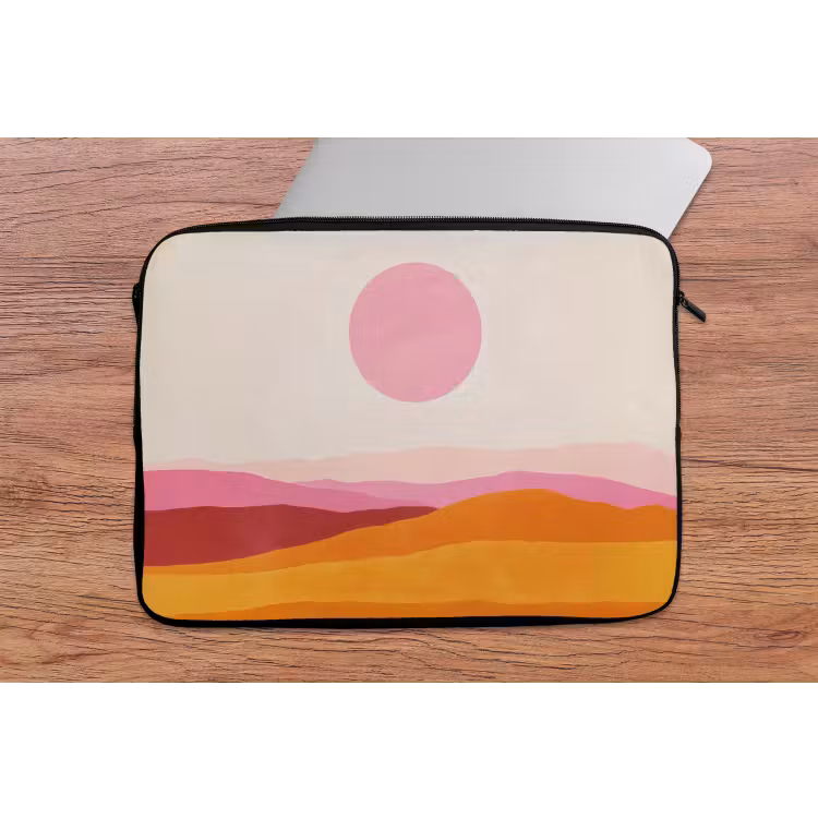Laptophoes - Heuvels - Oranje - Zon - Abstract — 2