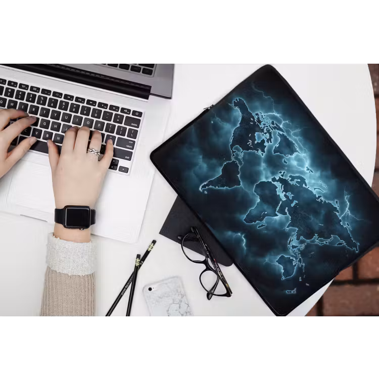 Laptophoes - Wereldkaart - Bliksem - Blauw — 3