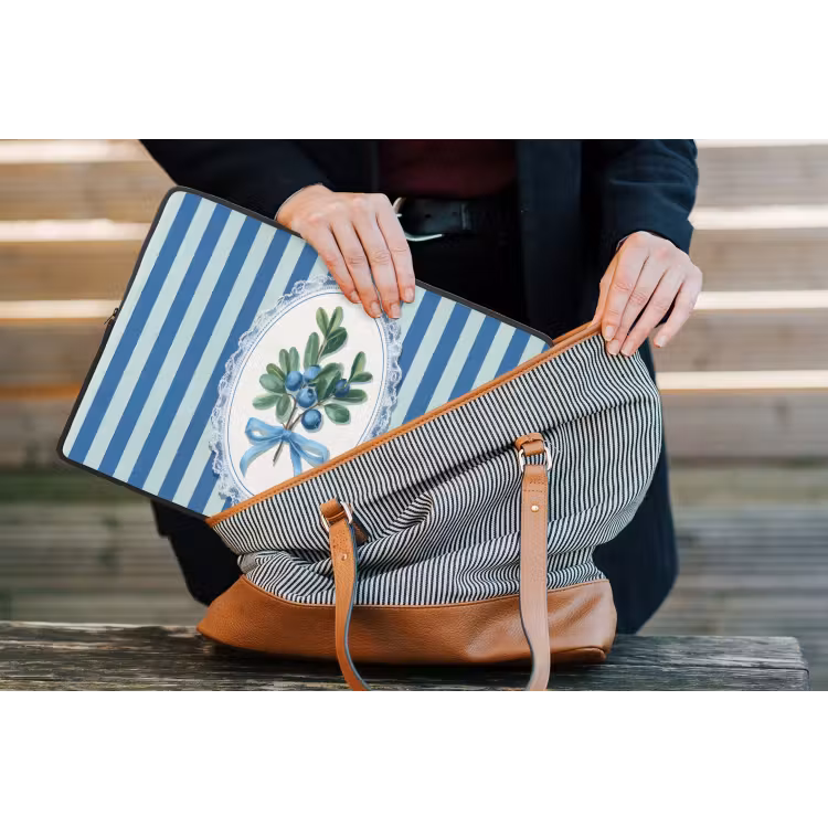 Laptophoes - Illustratie - Bessen - Blauw - Strepen — 4
