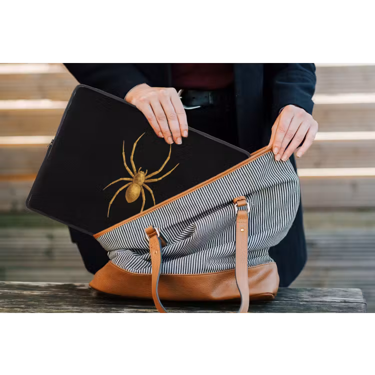 Laptophoes - Spin - Goud - Minimalistisch - Poten — 4