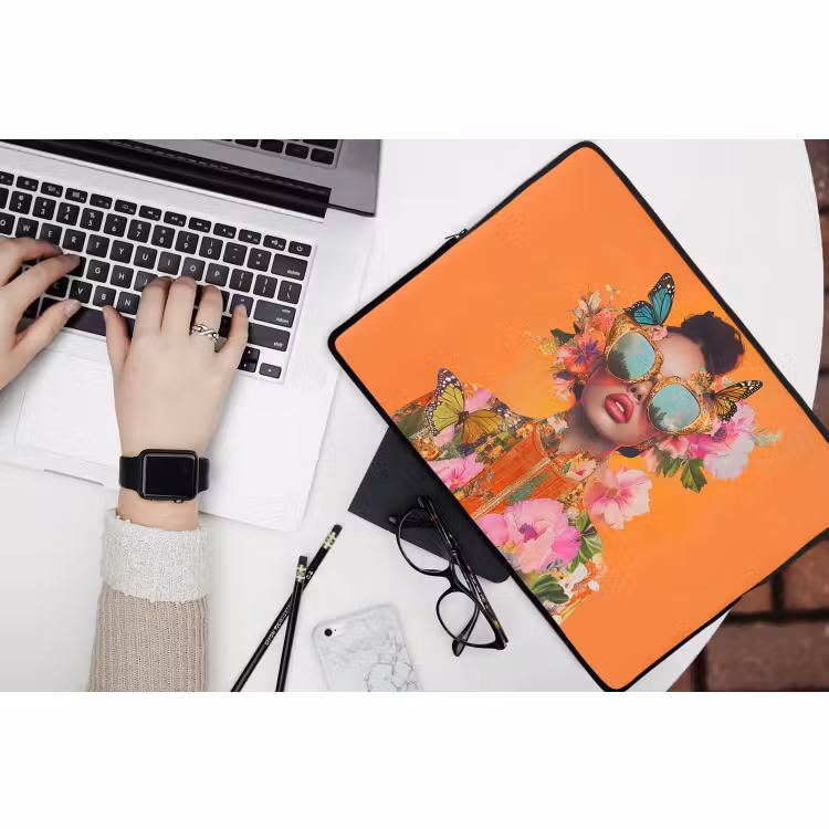 Laptophoes - Vlinders - Vrouw - Zonnebril - Kleurrijk — 3
