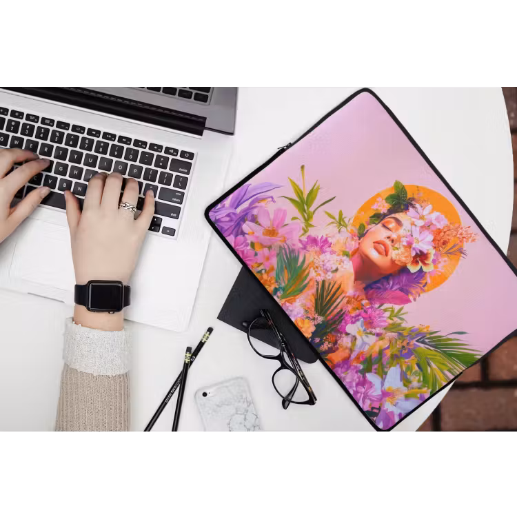 Laptophoes - Vrouw - Abstract - Cirkel - Bloemen — 3