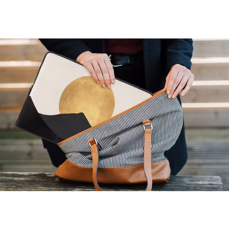 Laptophoes - Bergsilhouetten - Gouden cirkel - Beige — 4