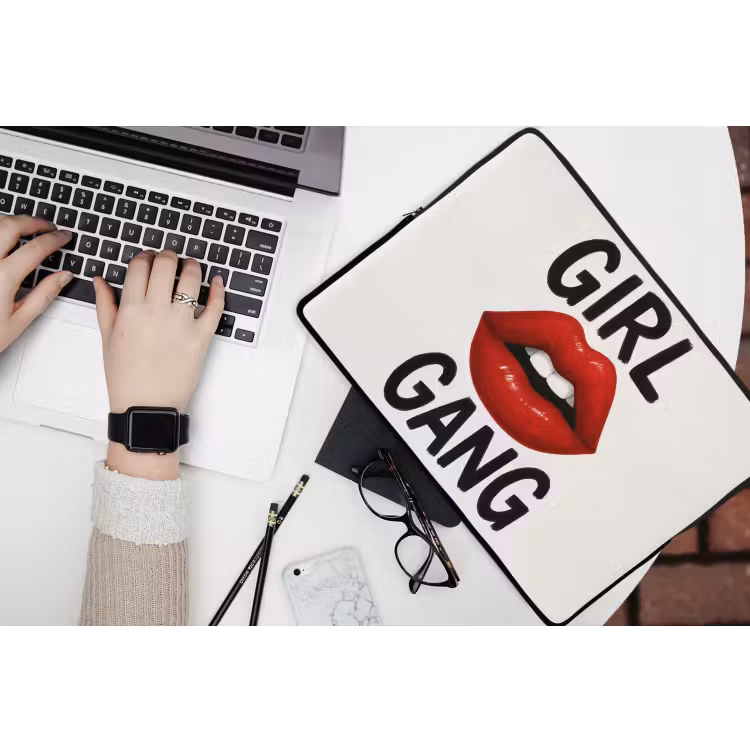 Laptophoes - Lip - Girl - Rood - Letters — 3