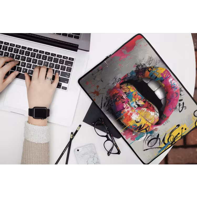 Laptophoes - Lippen - Graffiti - Expressief — 3