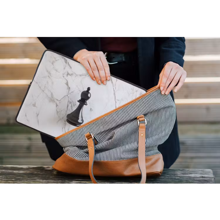 Laptophoes - Schaakstuk - Loper - Zwart - Marmer — 4