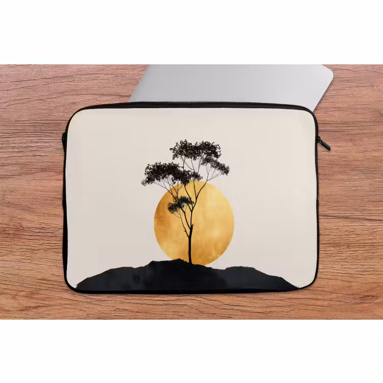 Laptophoes - Zwarte boom - Gouden cirkel - Heuvel — 2
