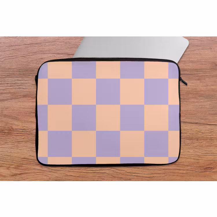 Laptophoes - Schaakbord patroon - Paars - Roze - Blokjes — 2